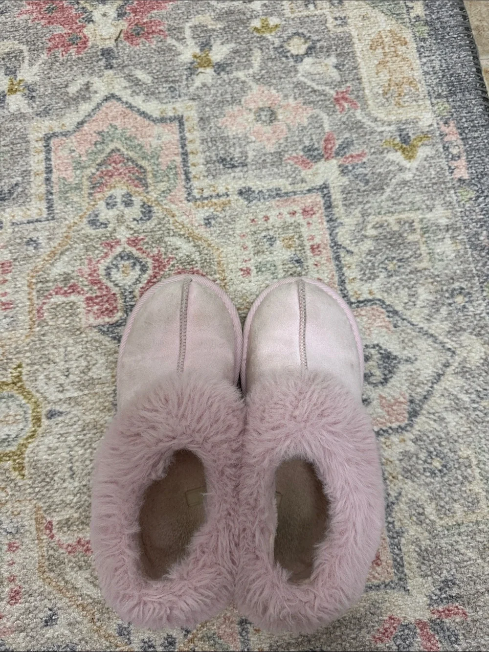 Cat & Jack Light Pink Plush Girls' Slip-On Slippers